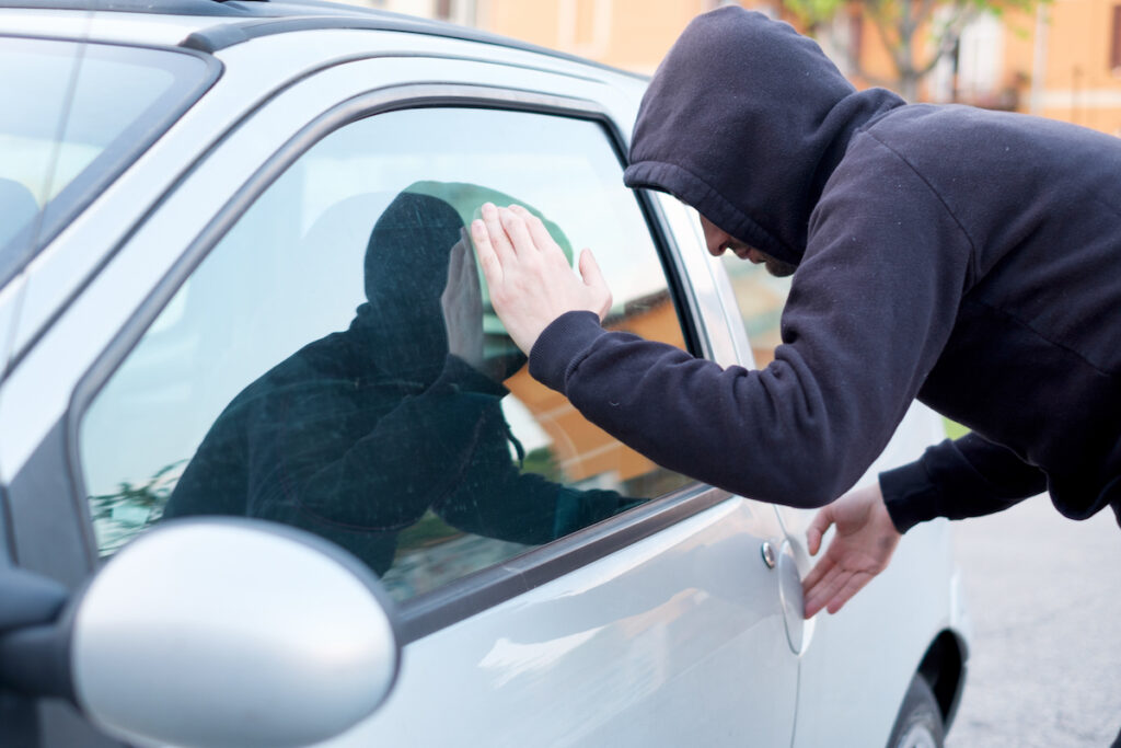 Wordpress-Wartung und Sicherheit, Einbruch in ein Auto als Vergleich